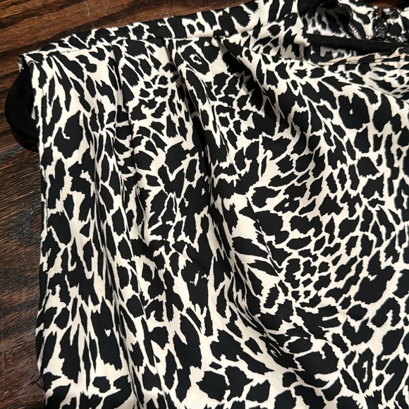 Like New Express Dress - Picture 6 of 7